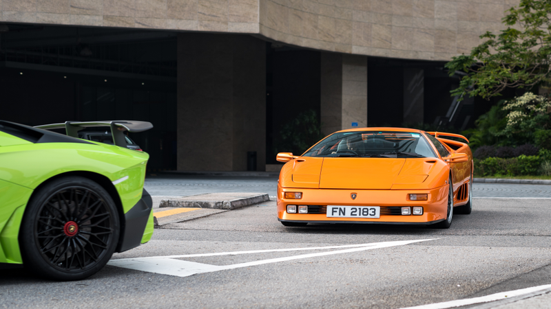 An orange Diablo SE30...